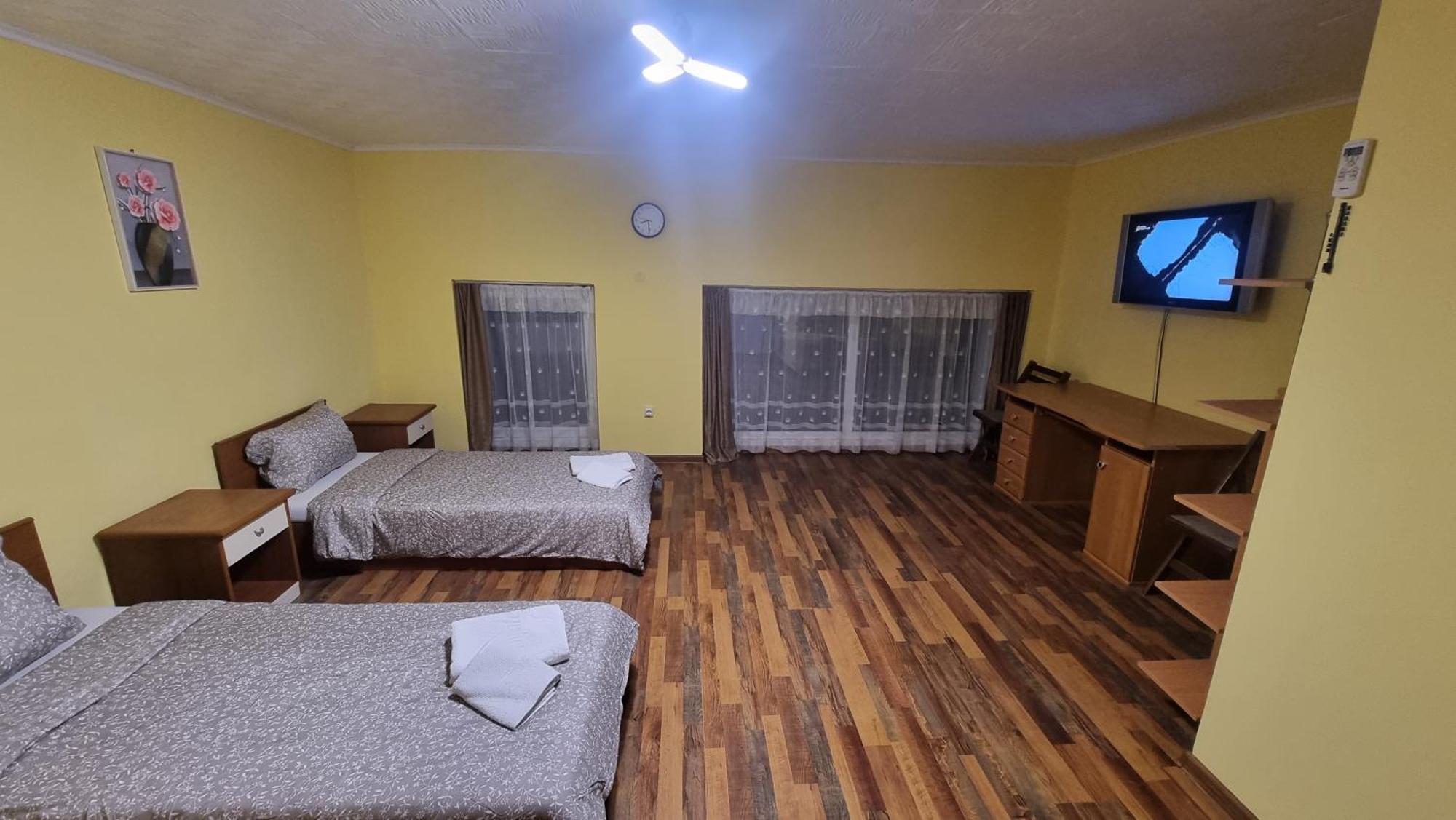 Old Style Hotel Враца Екстериор снимка