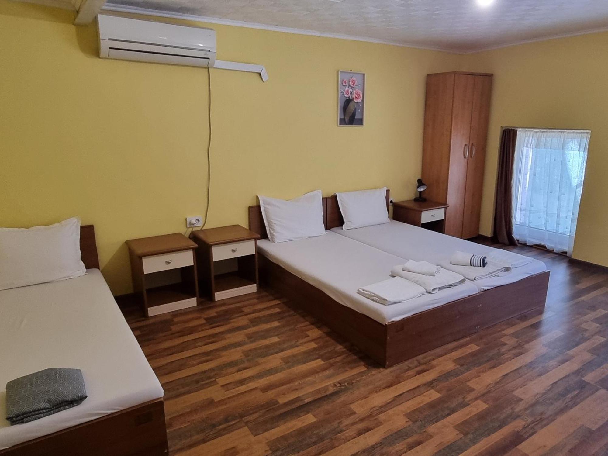 Old Style Hotel Враца Екстериор снимка